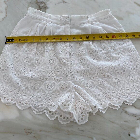 ZIMMERMANN IVORY WHITE COTTON SILK EYELET EMBROIDERY SHORTS SIZE AU 1 / US 4 - Picture 12 of 16